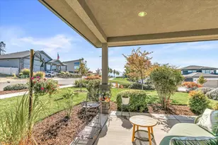 1835 Plateau Dr, Medford, OR 97504 - Photo 21