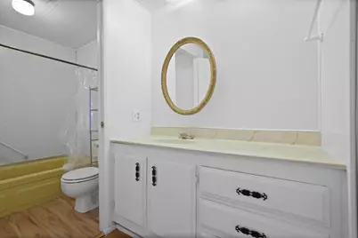 306 Sandlewood Drive, Grants Pass, OR 97526 - Photo 23