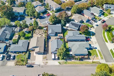 2825 Duell Avenue, Medford, OR 97501 - Photo 61