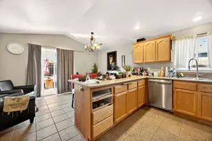 2825 Duell Ave, Medford, OR 97501 - Photo 43