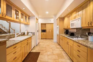 57078 Peppermill Cir, Sunriver, OR 97707 - Photo 15