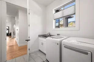 523 W La Strada Circle, Medford, OR 97504 - Photo 43