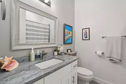 523 W La Strada Circle, Medford, OR 97504 - Photo 39