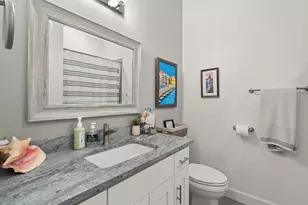 523 W La Strada Circle, Medford, OR 97504 - Photo 39