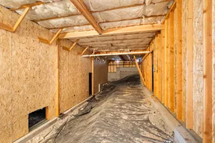 523 W La Strada Circle, Medford, OR 97504 - Photo 53