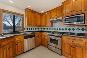 1916 Old Military Rd, Central Point, OR 97502 - Photo 17