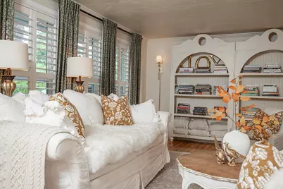 425 S Modoc Avenue, Medford, OR 97504 - Photo 11