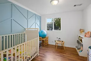 990 Janes Rd, Medford, OR 97501 - Photo 15