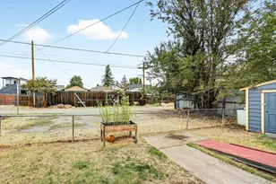 838 Dakota Ave, Medford, OR 97501 - Photo 7