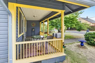 838 Dakota Ave, Medford, OR 97501 - Photo 41