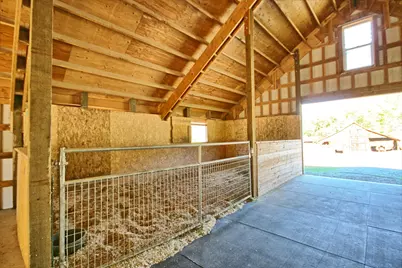 931 Hogan Road, Applegate, OR 97530 - Photo 73