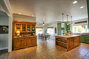 931 Hogan Rd, Applegate, OR 97530 - Photo 17