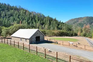 931 Hogan Rd, Applegate, OR 97530 - Photo 69