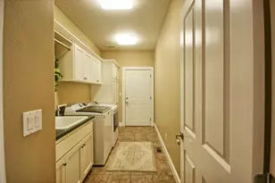 931 Hogan Rd, Applegate, OR 97530 - Photo 41