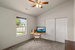 628 Barton Rd, Eagle Point, OR 97524 - Photo 15