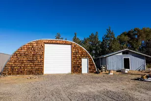 1991 NW 35th St, Redmond, OR 97756 - Photo 33