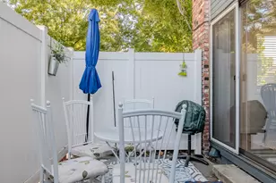 2215 Poplar Dr, Medford, OR 97504 - Photo 15