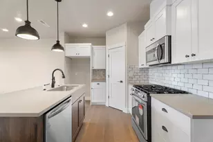 3925 SW Coyote Ave, Redmond, OR 97756 - Photo 3