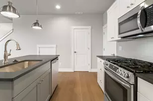 3937 SW Coyote Ave, Redmond, OR 97756 - Photo 5