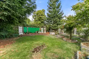 1417 Larkspur Ave, Medford, OR 97504 - Photo 35