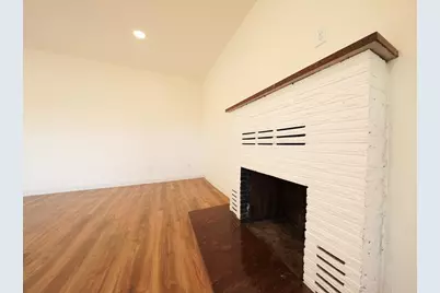 60 N Peach Street, Medford, OR 97501 - Photo 11