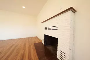 60 N Peach St, Medford, OR 97501 - Photo 11