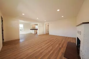 60 N Peach St, Medford, OR 97501 - Photo 7