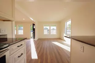 60 N Peach St, Medford, OR 97501 - Photo 21