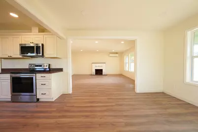 60 N Peach Street, Medford, OR 97501 - Photo 23