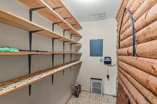 2011 Dead Indian Memorial Rd, Ashland, OR 97520 - Photo 11