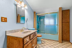 2011 Dead Indian Memorial Rd, Ashland, OR 97520 - Photo 21