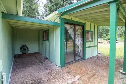 362 Crest Drive, Cave Junction, OR 97523 - Photo 7