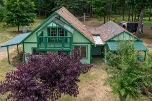 362 Crest Dr, Cave Junction, OR 97523 - Photo 5