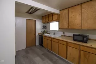 362 Crest Dr, Cave Junction, OR 97523 - Photo 9