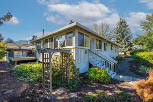 938 Cypress Point Loop, Ashland, OR 97520 - Photo 33