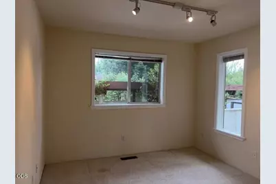 938 Cypress Point Loop, Ashland, OR 97520 - Photo 27