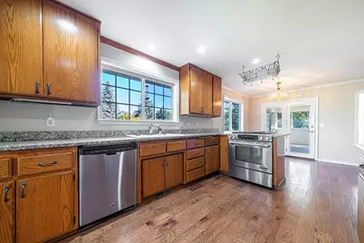 938 Cypress Point Loop, Ashland, OR 97520 - Photo 15