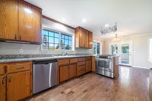 938 Cypress Point Loop, Ashland, OR 97520 - Photo 15