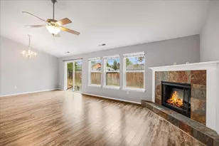 930 NW Spruce Ave, Redmond, OR 97756 - Photo 7