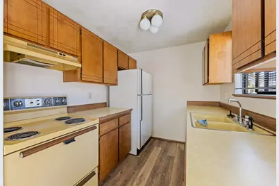 205 SW Booth Street, Grants Pass, OR 97526 - Photo 19