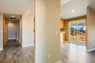 546 E A St, Culver, OR 97734 - Photo 3