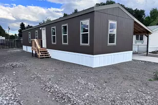 4647 Winter Ave, Klamath Falls, OR 97603 - Photo 1