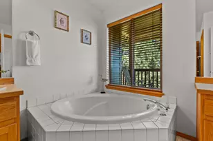 1044 Golden Pheasant Dr, Redmond, OR 97756 - Photo 19