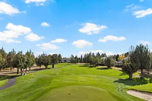 1044 Golden Pheasant Dr, Redmond, OR 97756 - Photo 41