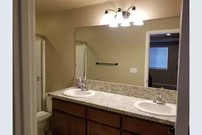 911 Stonewater Drive, Eagle Point, OR 97524 - Photo 31