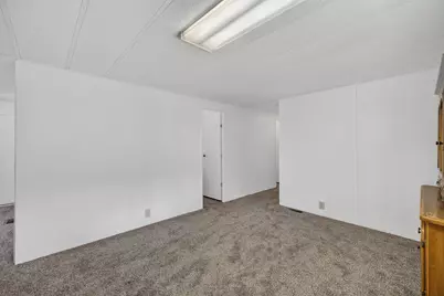 1384 SE Akins Drive, Prineville, OR 97754 - Photo 11