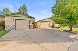 20260 Gaines Ct, Bend, OR 97702 - Photo 55