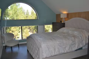 17915 Foursome Ln, Sunriver, OR 97707 - Photo 19