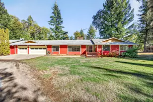 459 Fir Canyon Rd, Grants Pass, OR 97527 - Photo 3