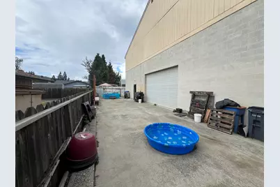 211 Pine Street, Rogue River, OR 97537 - Photo 7